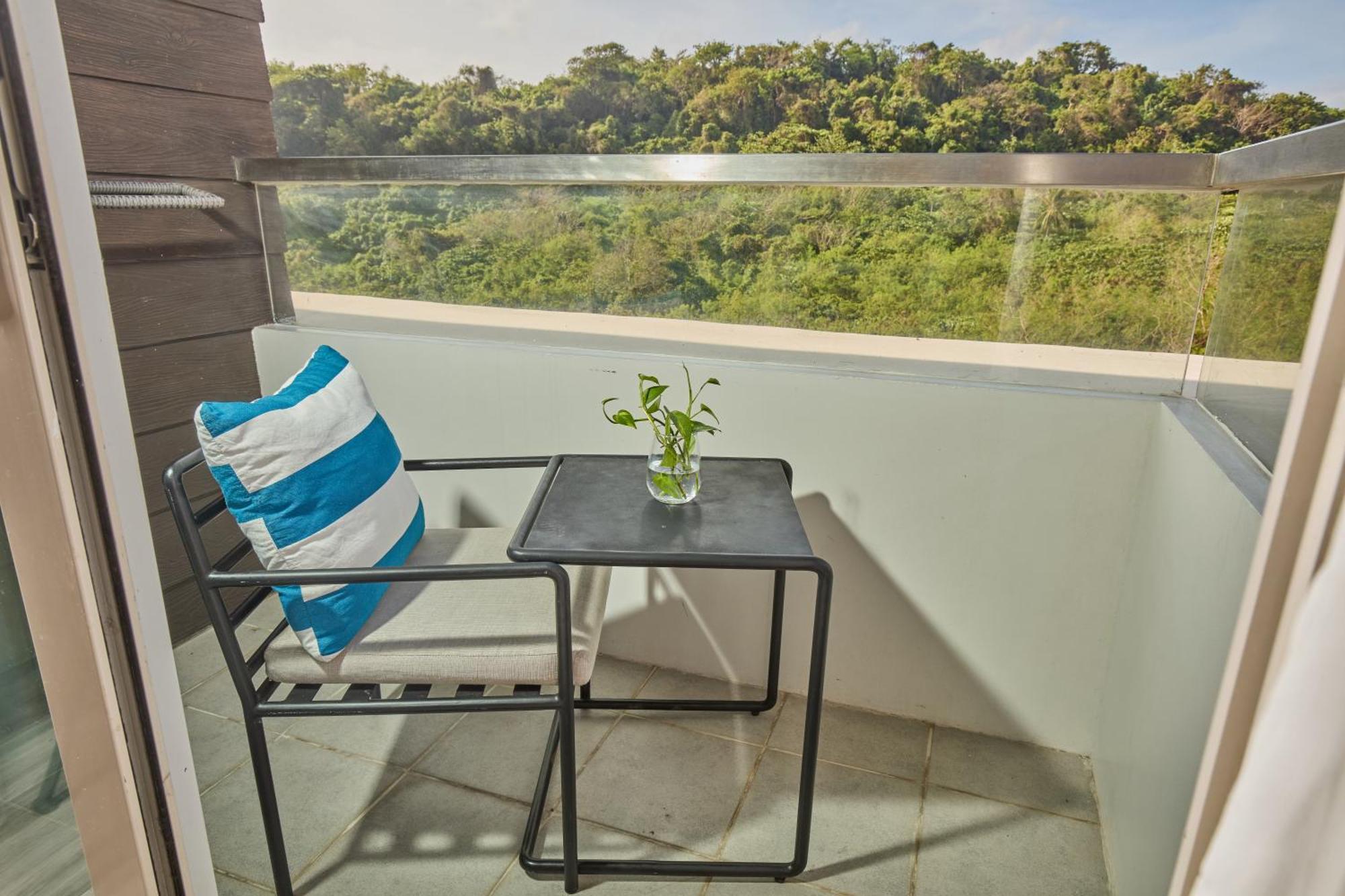 Belmont Boracay Hotel 4*